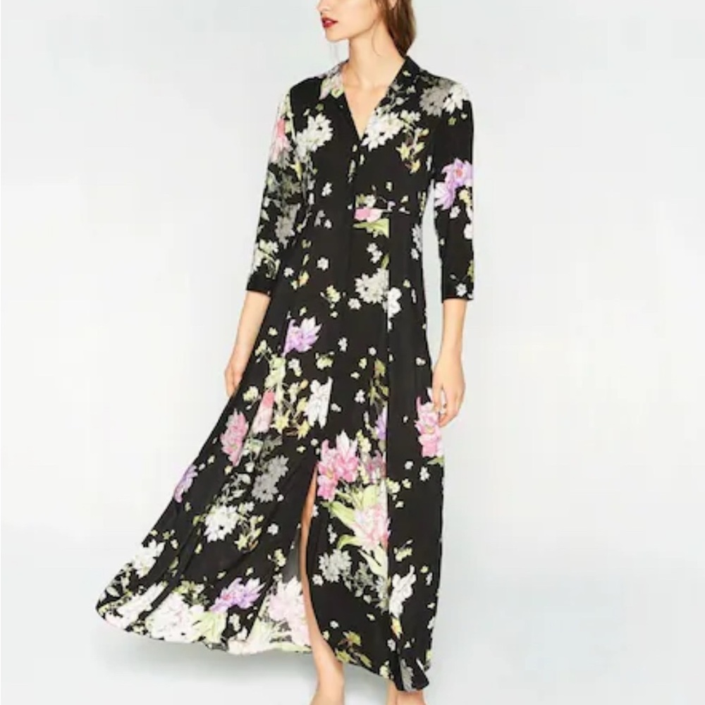 Zara Black and White Buttoned Maxi Dress with Notched Collar